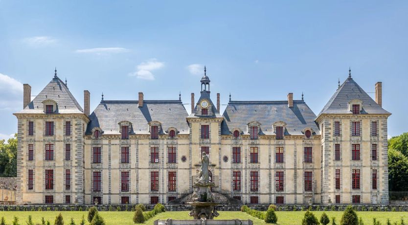 Photo of Ornate Opulence