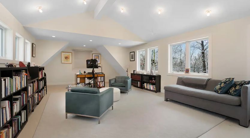 Photo of The Rainbow Bird