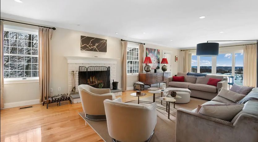 Photo of The Rainbow Bird