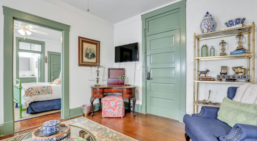 Photo of Savannah Serenity