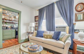 Gateway to Savannah Holiday Home