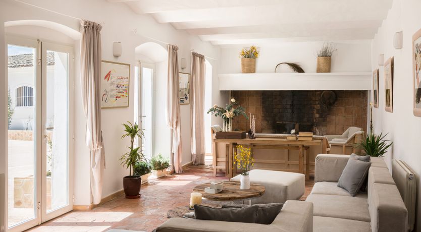 Photo of Mountains & Meadows