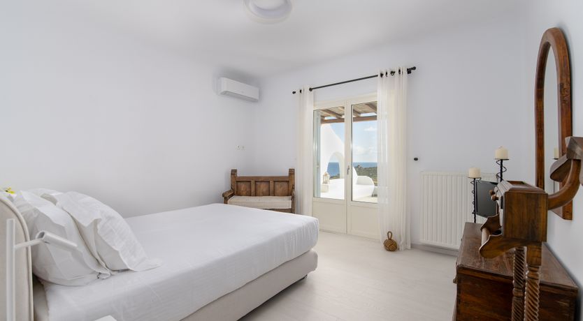 Photo of Island Reflections