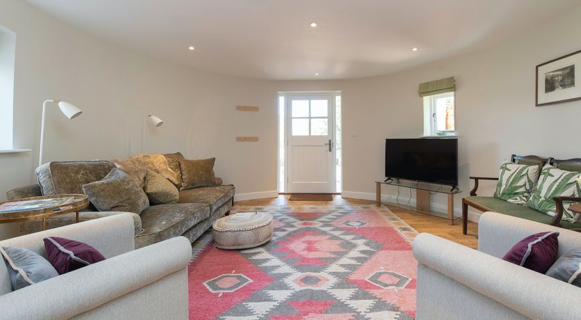 Photo of Kiln & Apple