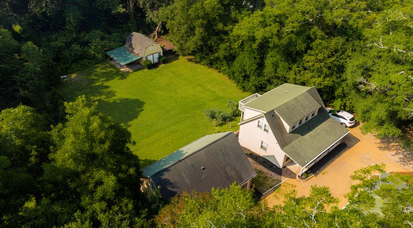 Photo of Quaint Norcross Retreat