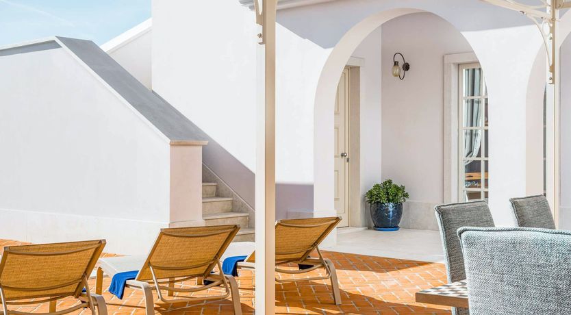 Photo of The Ivory Stone