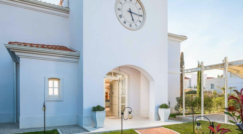 Photo of The Ivory Stone