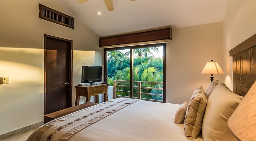 Photo of Fairway Finery