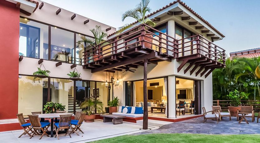 Photo of Fairway Finery