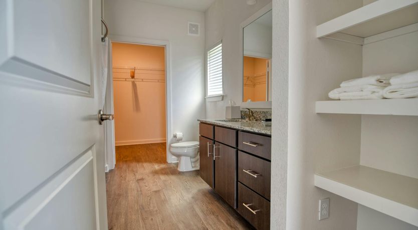 Photo of Gainesville Jewel