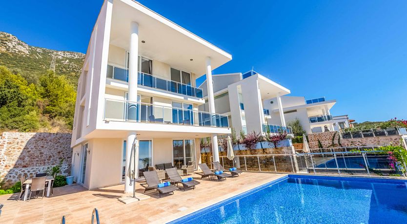 Photo of Seabreeze Villa