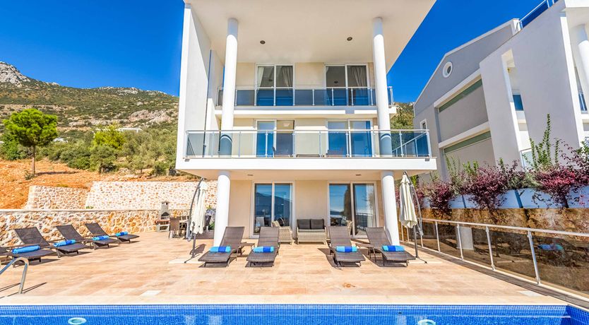 Photo of Seabreeze Villa