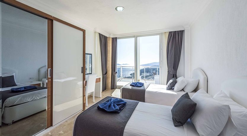 Photo of Seabreeze Villa