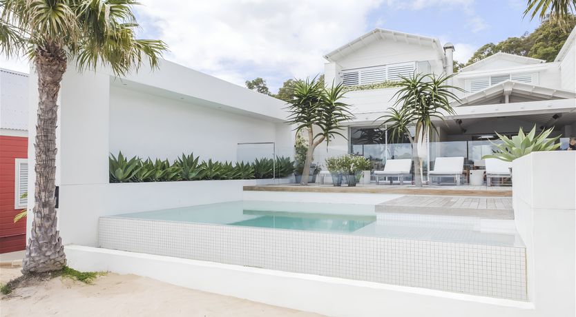 Photo of Divine Moon