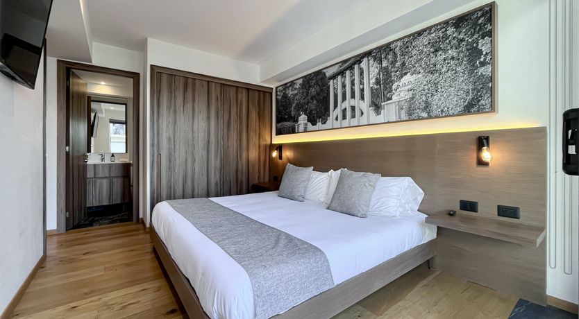 Photo of Condesa of Mexico