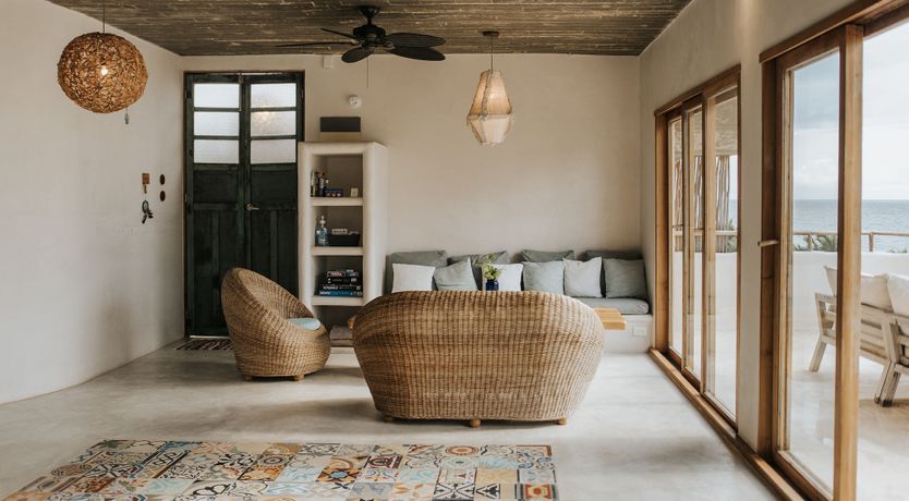 Photo of Caribbean Waters Edge