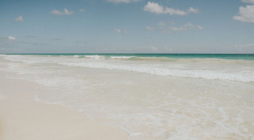 Photo of Caribbean Waters Edge