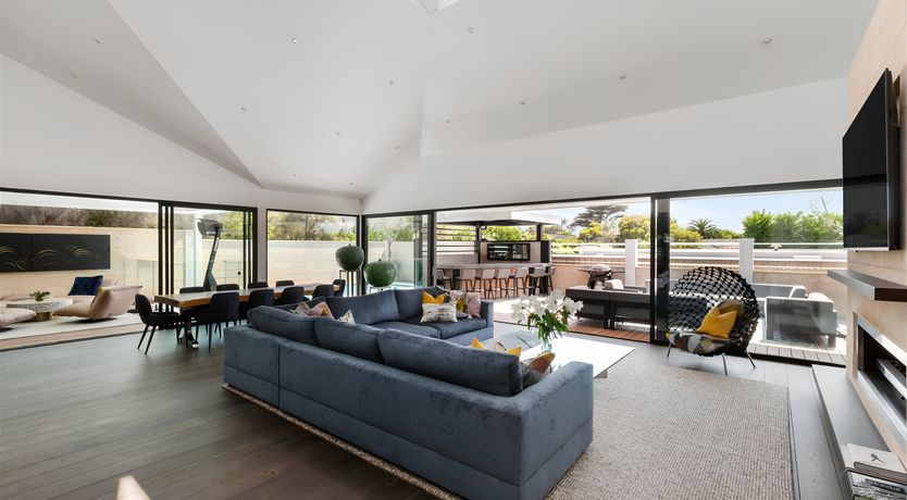 Photo of Ocean Beach Road