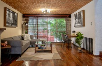 Charming Casita Holiday Home