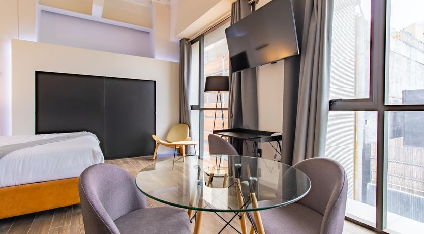 Photo of Historic Chic