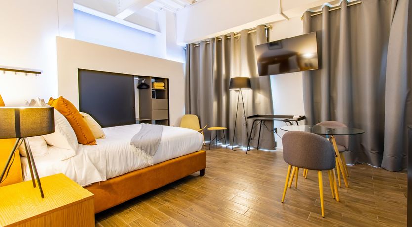 Photo of Historic Chic