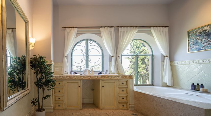 Photo of Of Lilac Dreams