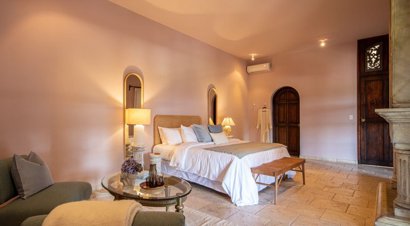 Photo of Of Lilac Dreams