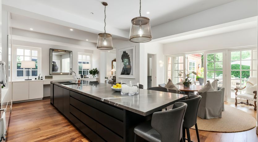 Photo of Melbourne Life