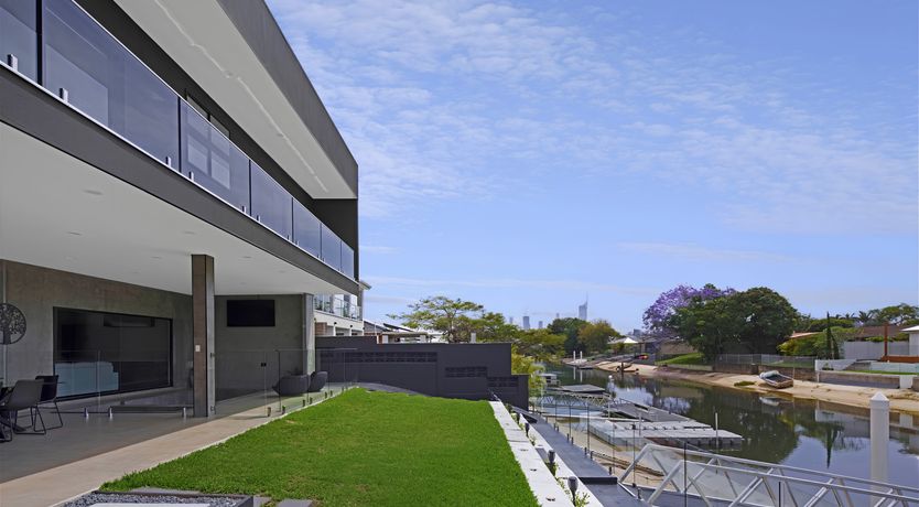 Photo of Contemporary Haven