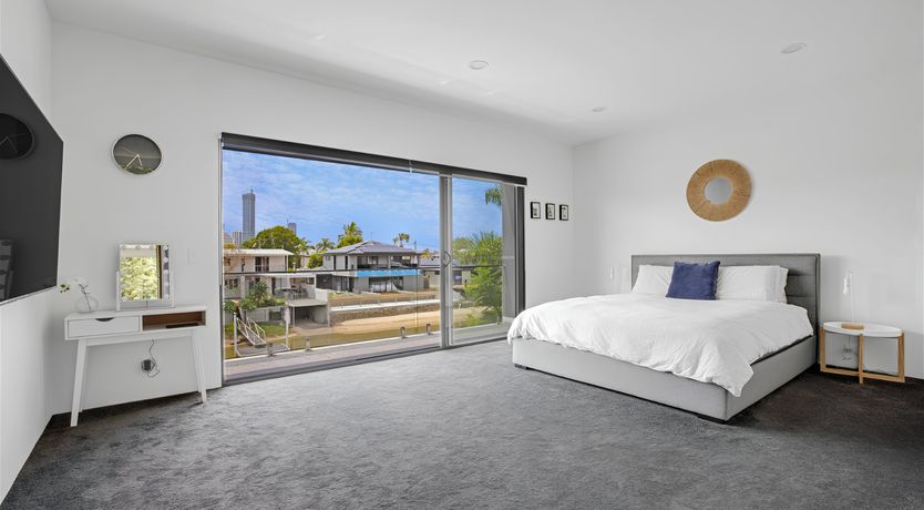 Photo of Contemporary Haven