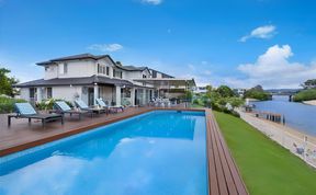 Photo of Water's Edge Retreat