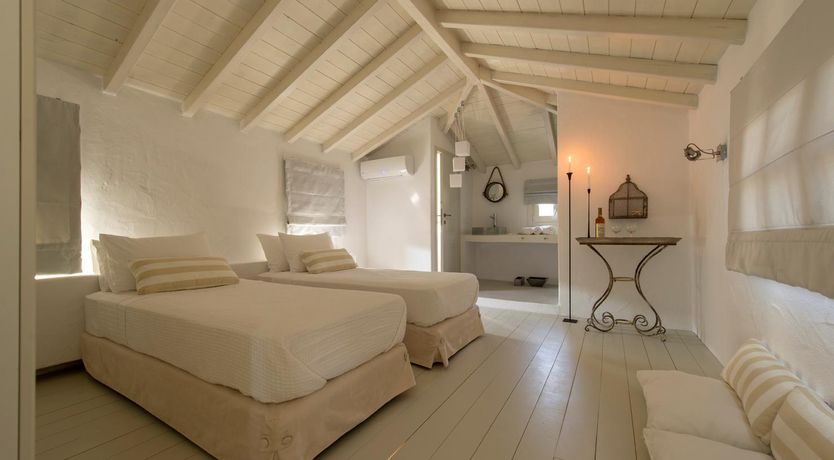 Photo of Fig & Grape