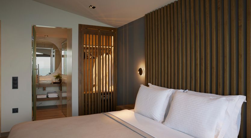 Photo of Hera's Hideaway