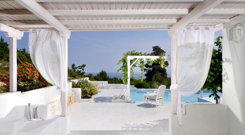 Photo of Vines On The Veranda