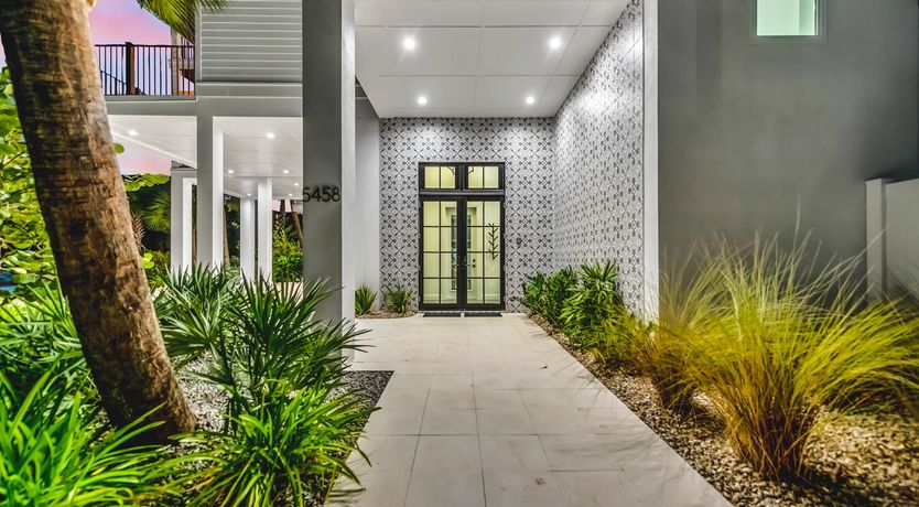 Photo of Siesta Dream