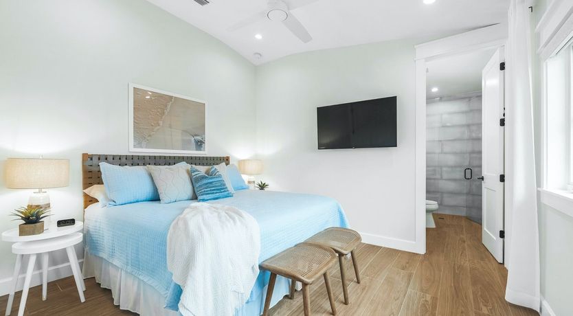 Photo of Turn to the Light