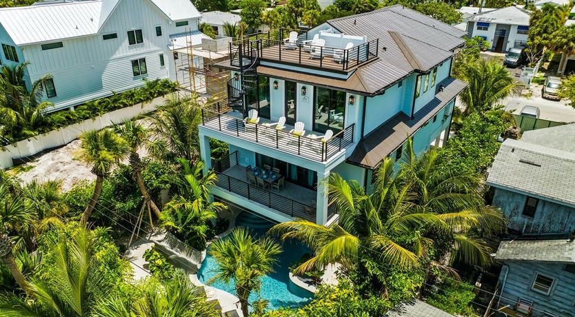 Photo of Luxury Coastal Escape