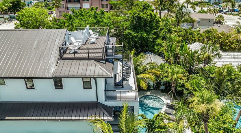 Photo of Luxury Coastal Escape