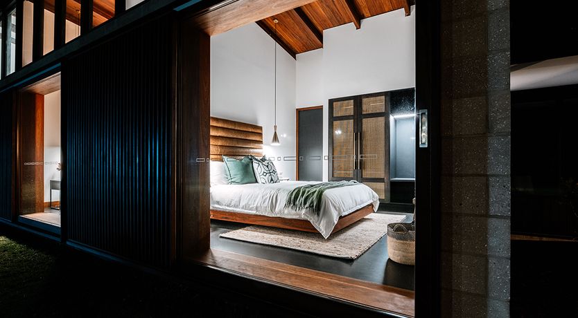 Photo of The Edge of the Earth