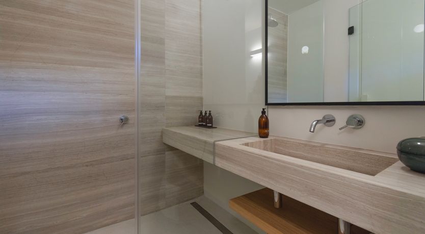 Photo of Mountain's Silhouette