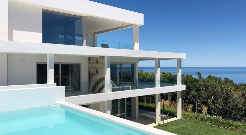 Photo of Mountain's Silhouette