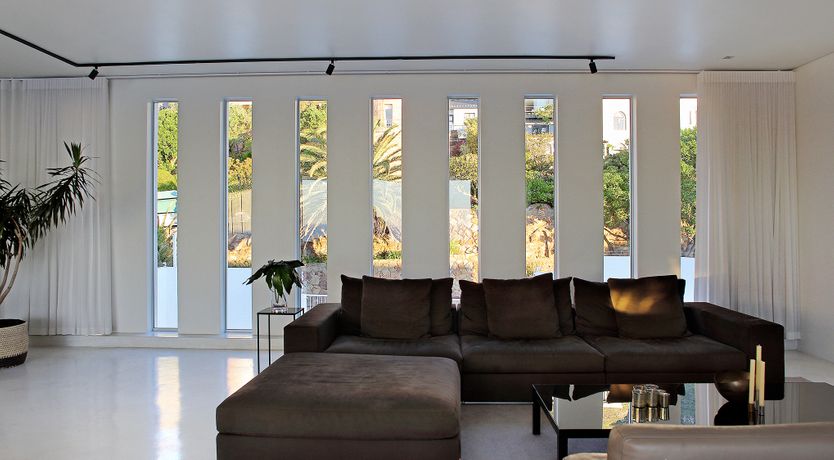 Photo of Mountain's Silhouette