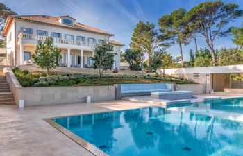 Mediterranean Luxury Holiday Home