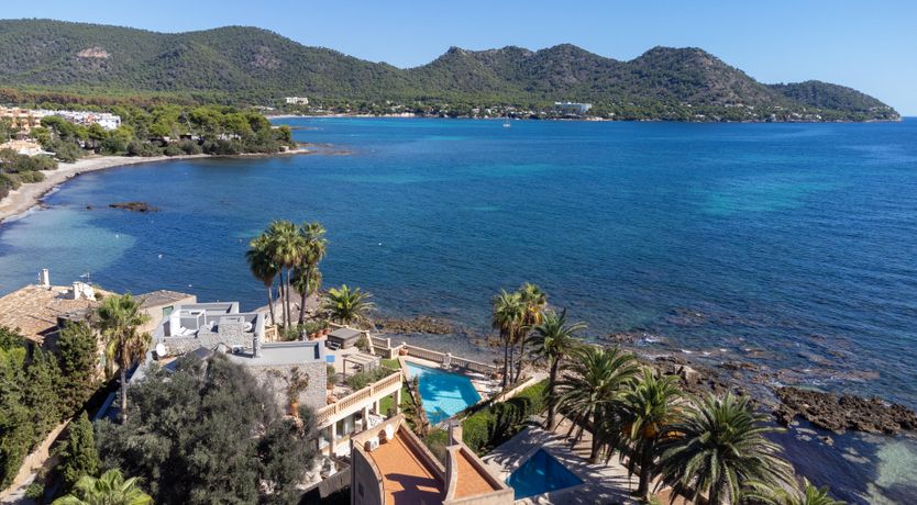 Photo of A Touch of Paradise