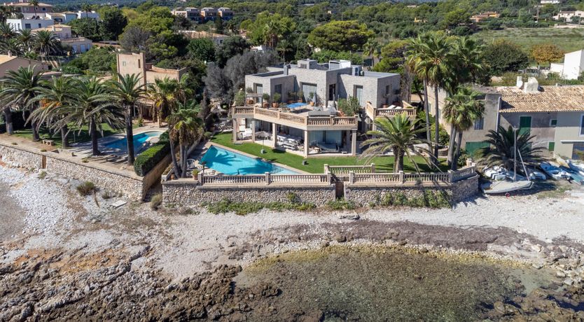 Photo of A Touch of Paradise