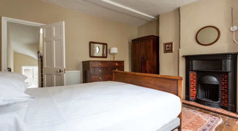 Photo of The Hearts Of Old