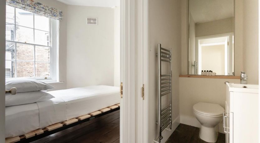 Photo of The Hearts Of Old