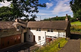 Photo of abbots-reading-mews