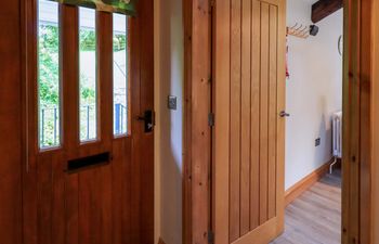 Abbots Reading Mews 2 Holiday Home