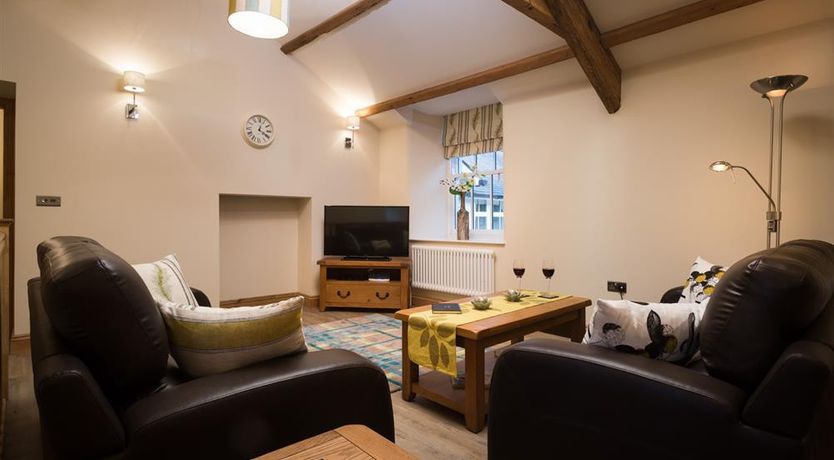 Photo of Abbots Reading Cottage